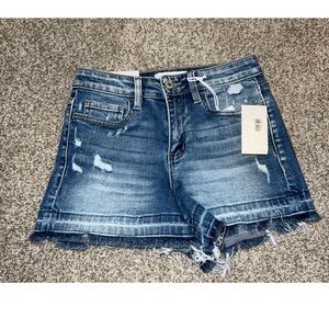 Vervet distressed denim high rise shorts!
